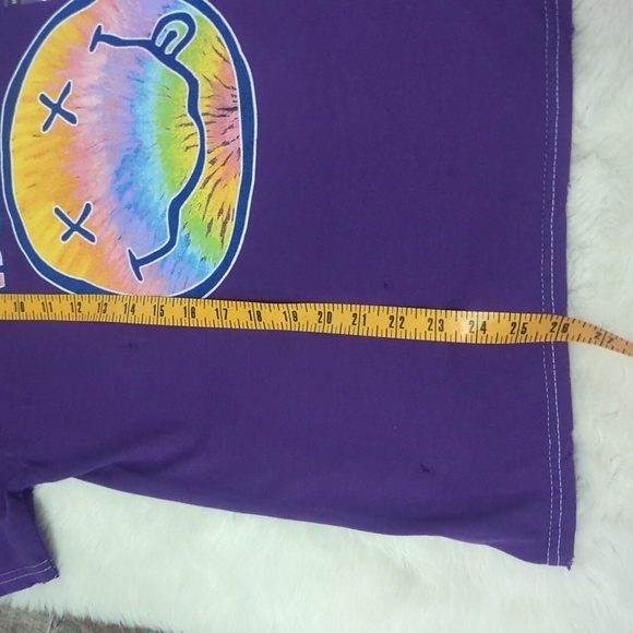 Nirvana Graphic Distressed / Ripped Tee ~ NWOT - Picture 10 of 10
